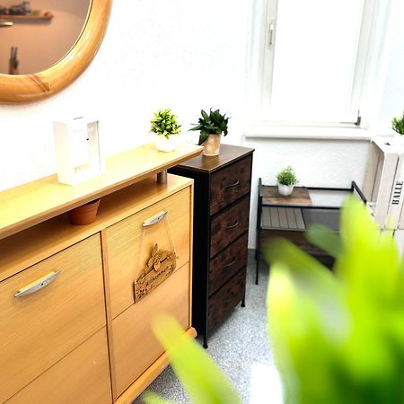 Piano Apartment Halle Center - Netflix - Free Wifi 2 Bagian luar foto
